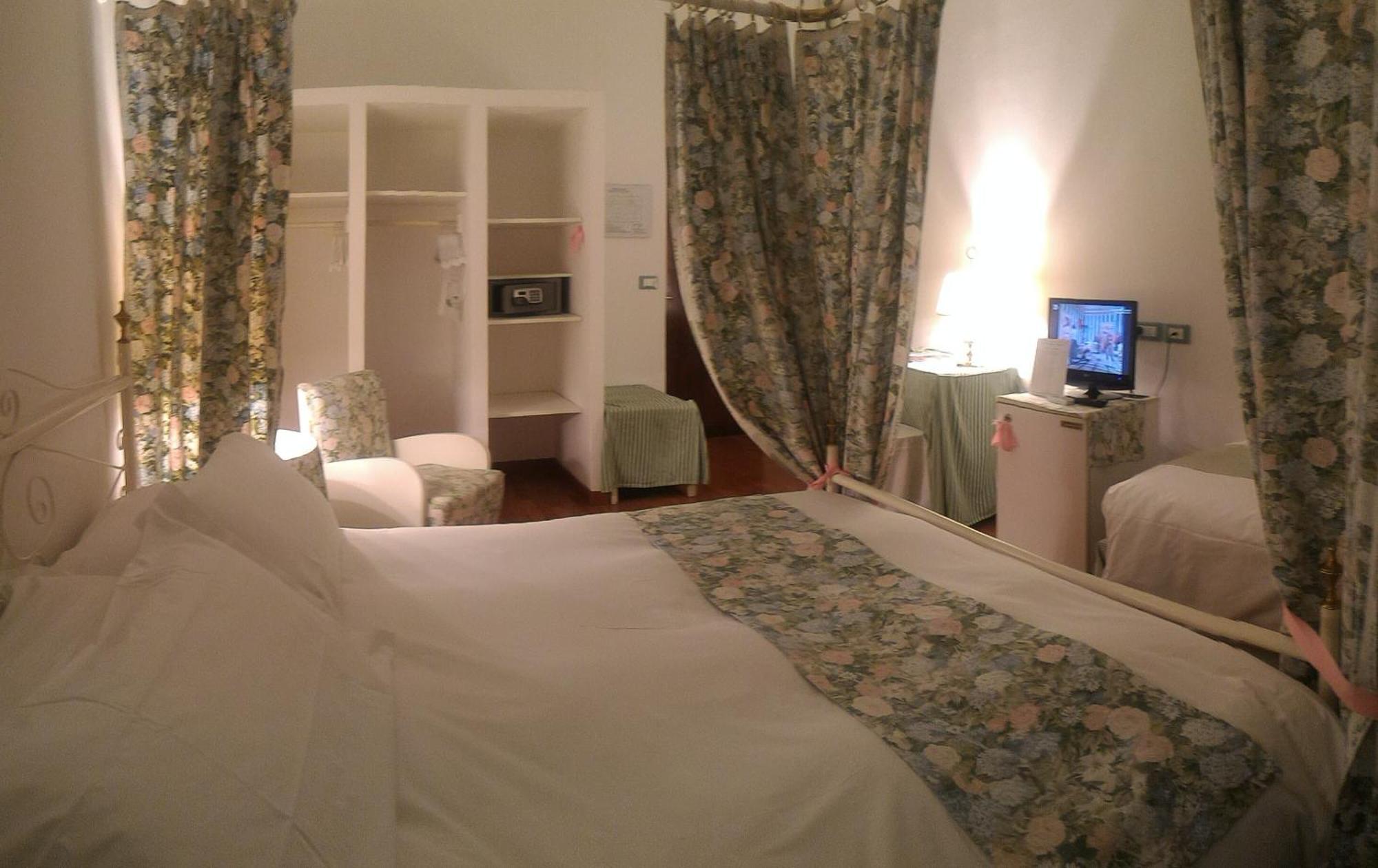 Eveline Portosole Hotel Sanremo Exterior foto